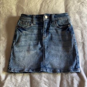 RSQ Vintage Medium Wash Denim Girls Skirt!